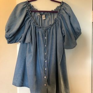 Off or on shoulder, button-down denim top 20W EUC